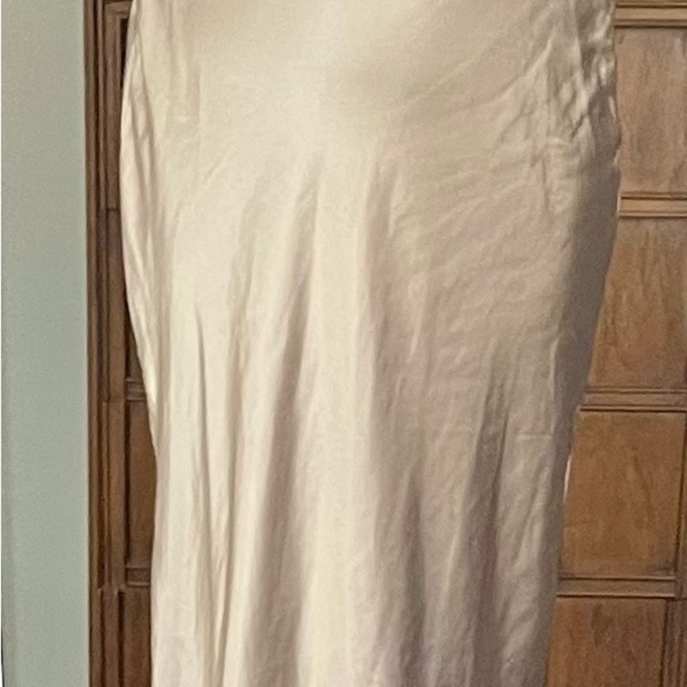 Old Navy Cream Slip Midi Skirt with Side Slit - Picture 6 of 6